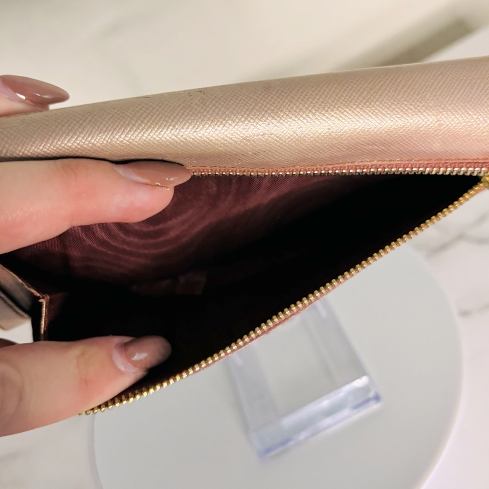 Prada Blush Pink Metallic‎ Style Women's Long Wallet - Fair Condition - Picture 8 of 13